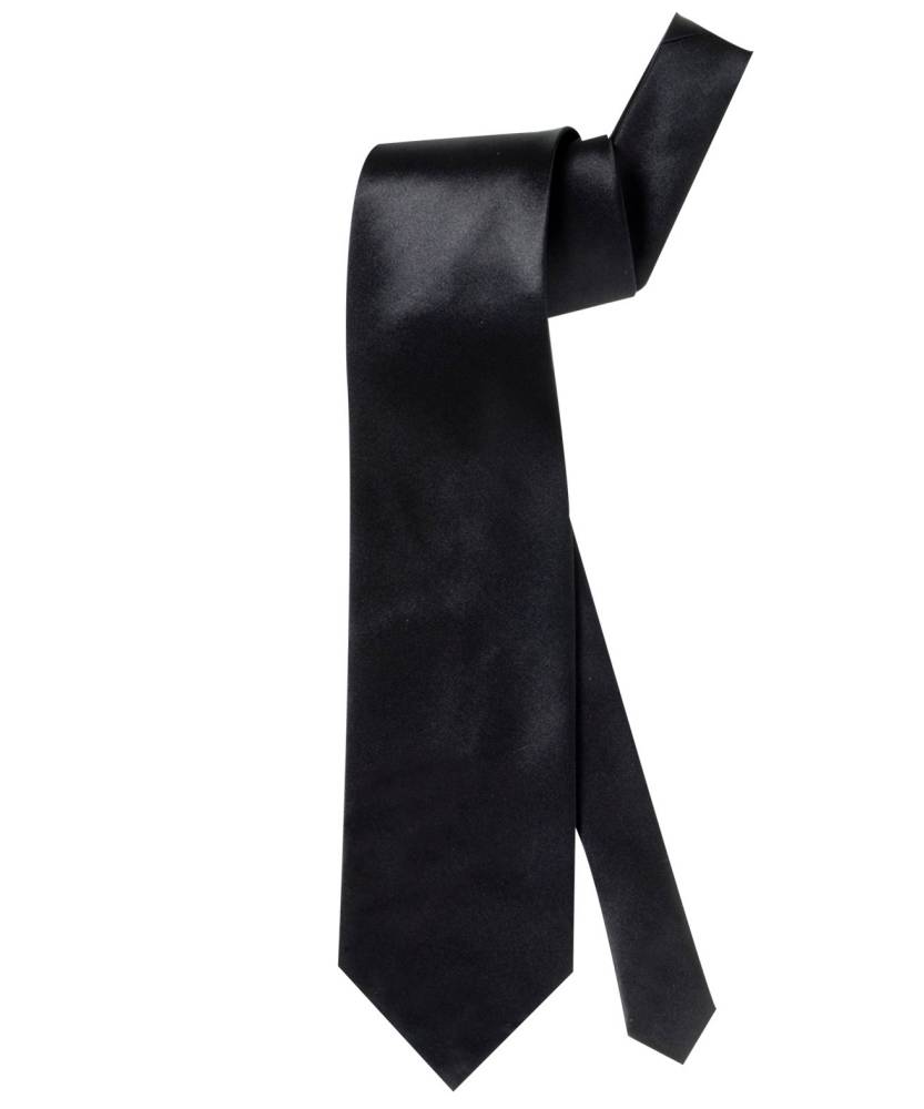 Cravate-noire-en-satin